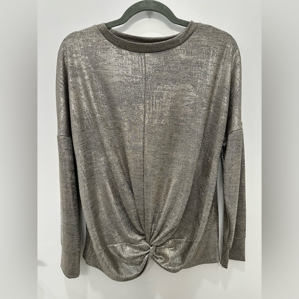 Fourteenth Place Metallic Long Sleeve Top M